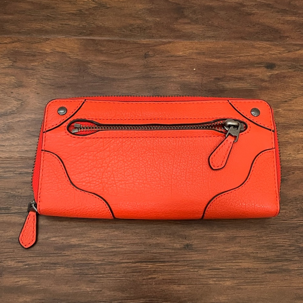 NWOT Coach Mickie Accordion Zip Wallet In Grain Leather (F52645) in Orange - Picture 3 of 15
